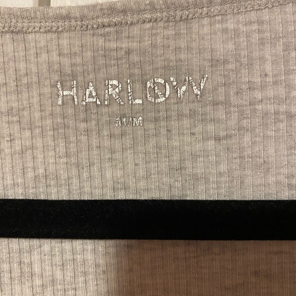 Button up - Picture 3 of 3